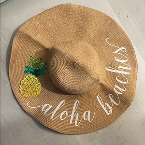 Women's Floppy Beach Hat with Pineapple Sequin Patch - "Aloha Beaches"
